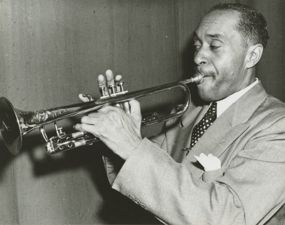 Lee Collins playing trumpet in 1951, photographed by John Miner, Hogan Jazz Archive
